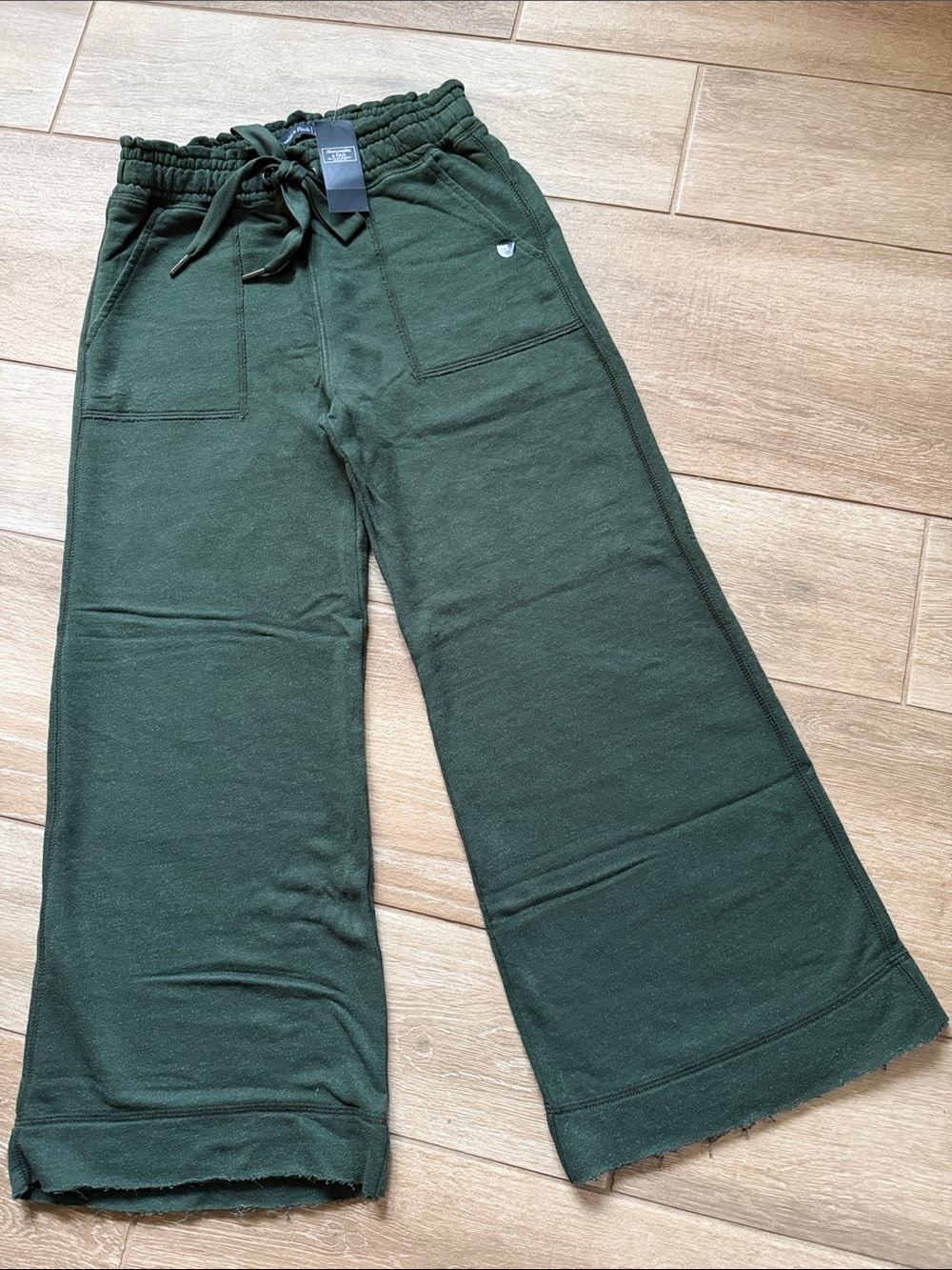 Abercrombie & Fitch Soft Drawstring Wide Leg Sweatpants SMALL Side Pockets